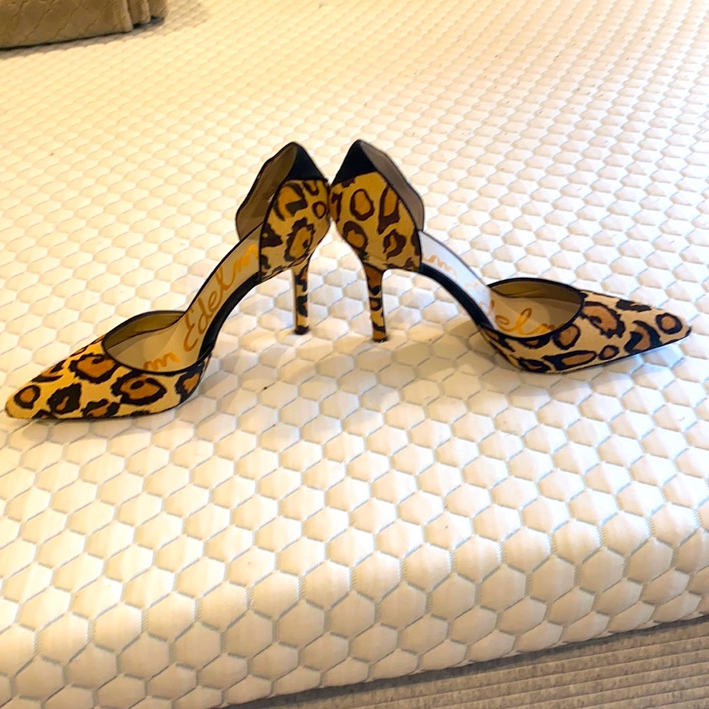 Sam Edelman Pump Tan Leopard Fur 3”Heel size 8.5